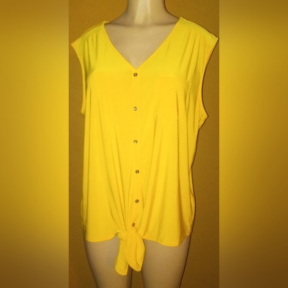 Women's XL Quality Sleeveless Top - Picture 1 of 7